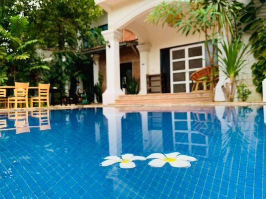 Hotel Ravoeun Angkor Boutique Ciudad de Siem Riep Exterior foto