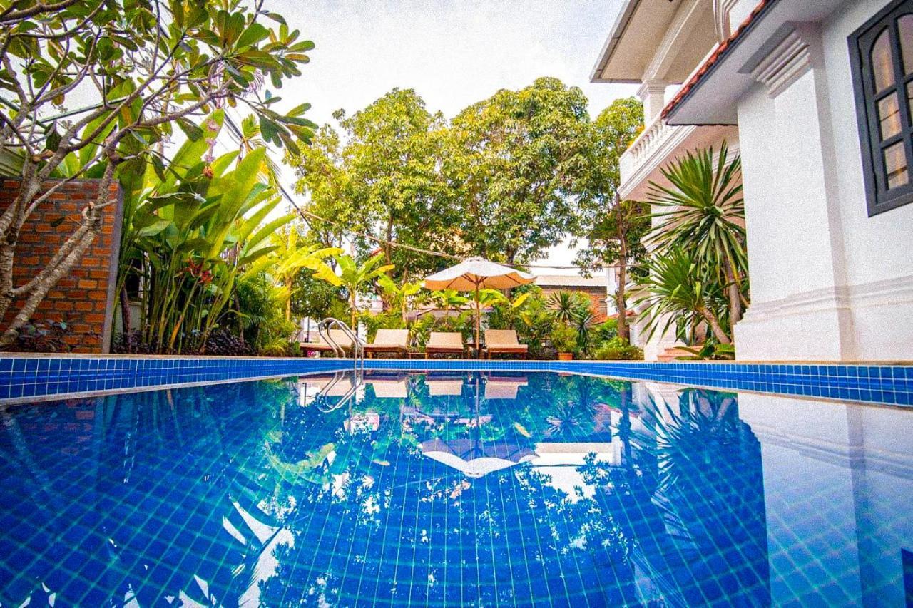 Hotel Ravoeun Angkor Boutique Ciudad de Siem Riep Exterior foto